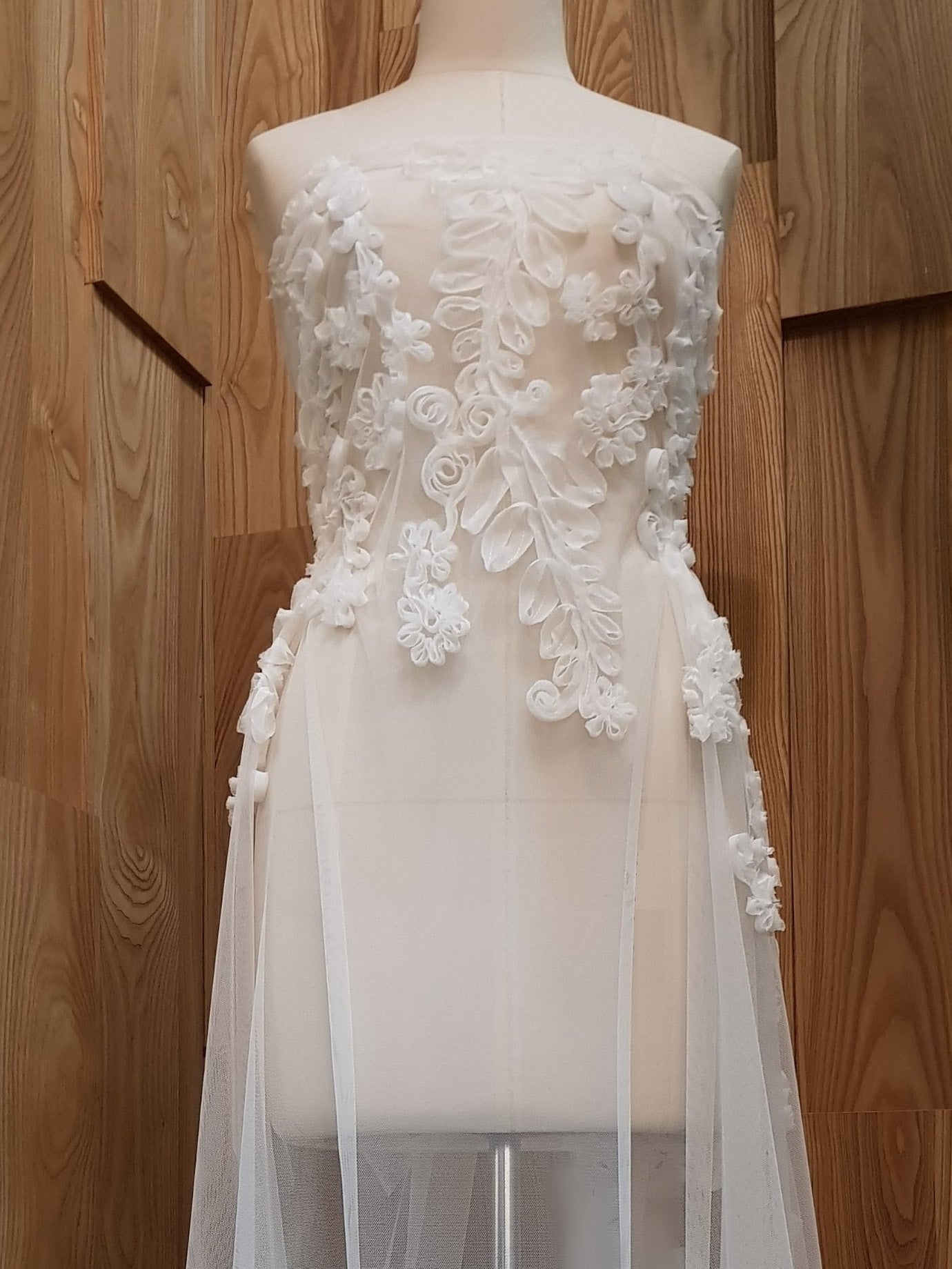 Ivory 3D Lace Trimmed Tulle - Finty