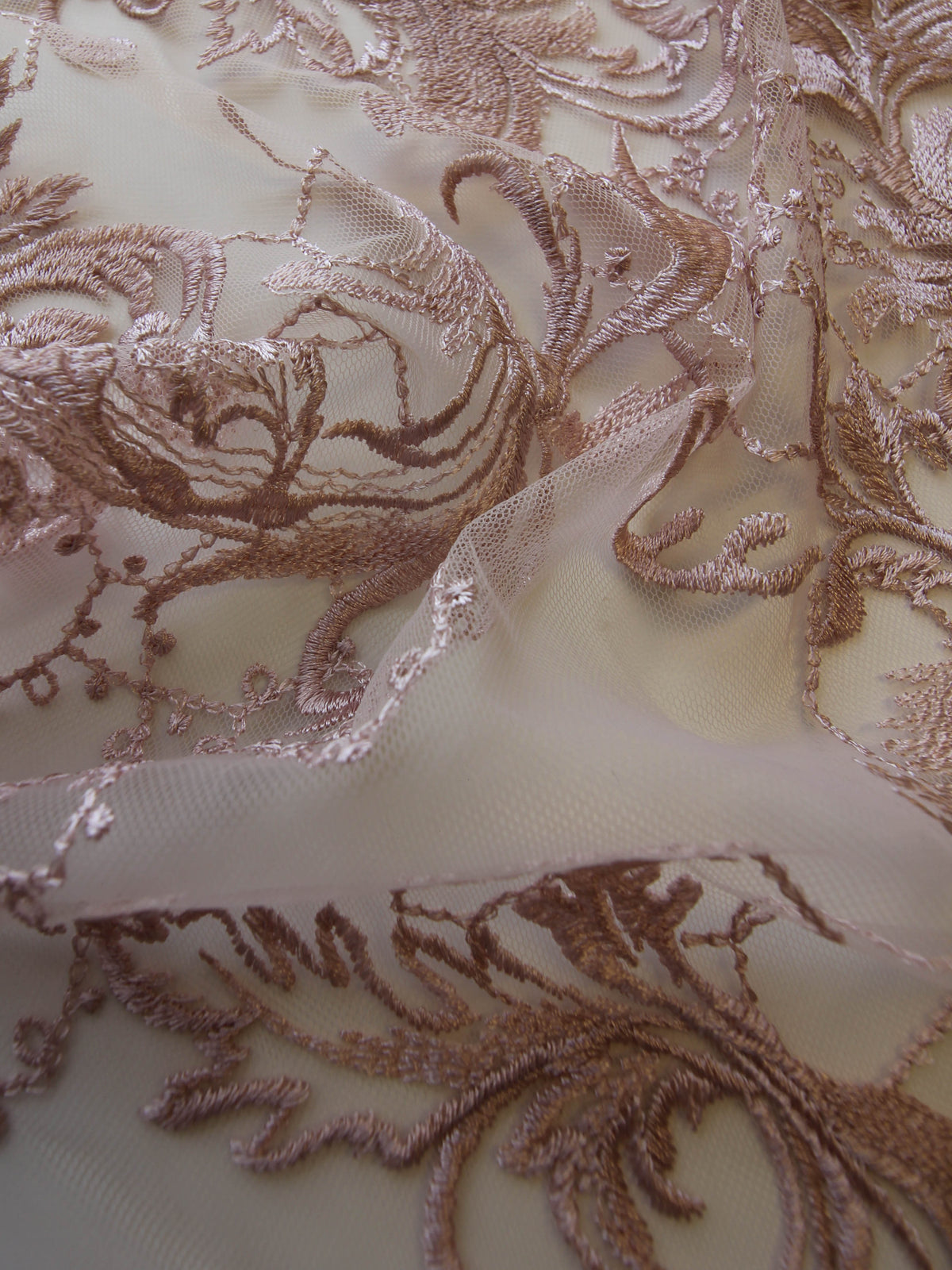 Pink Embroidery Lace - Sortil