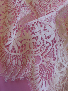 Ivory Raschel Lace - Ferdinande