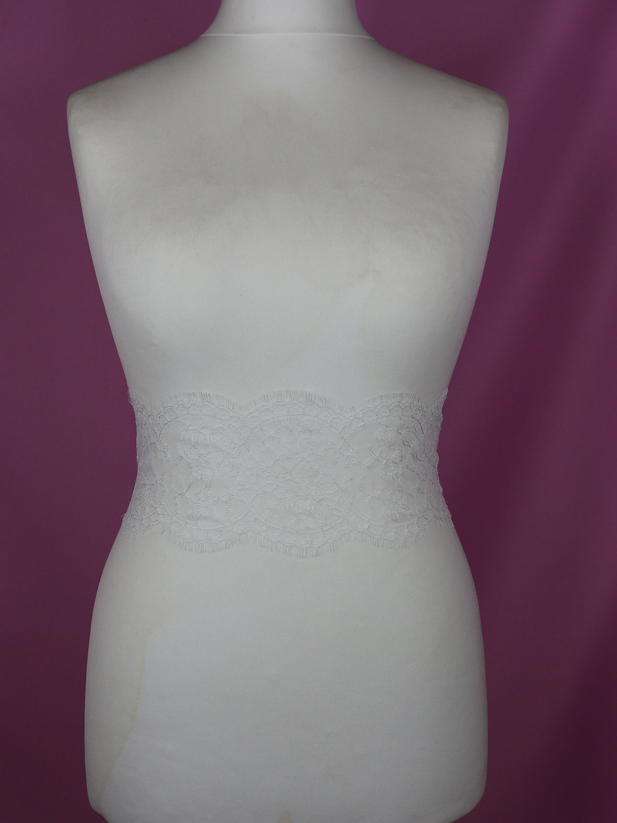 White Chantilly Lace Trim - Francesca