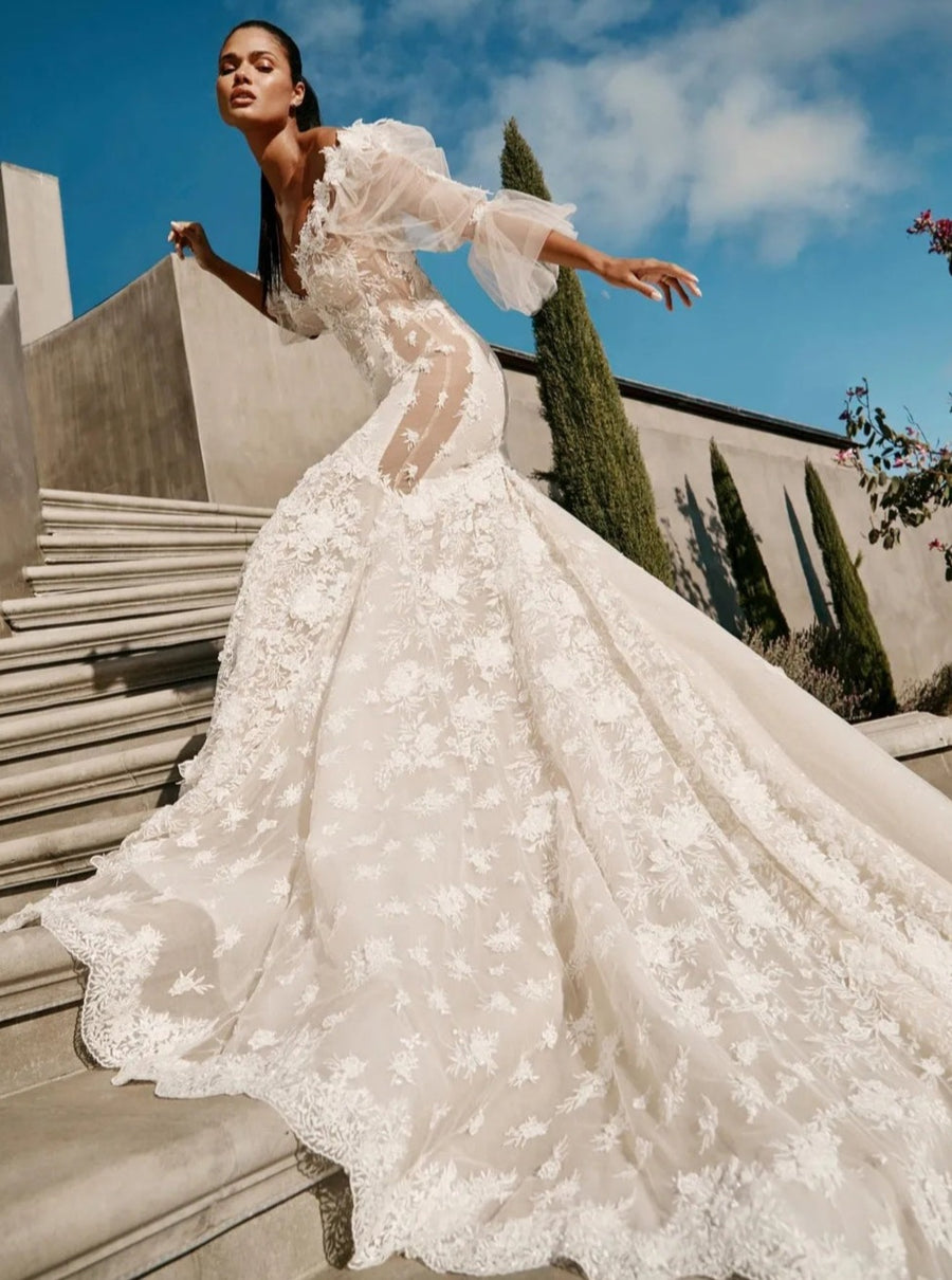 Lace Wedding Dress With Stretch Fabric Bridal