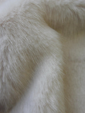 Ivory Faux Fur (148cm/58") - Borzois