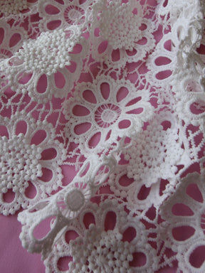 Ivory Guipure Lace - Vita