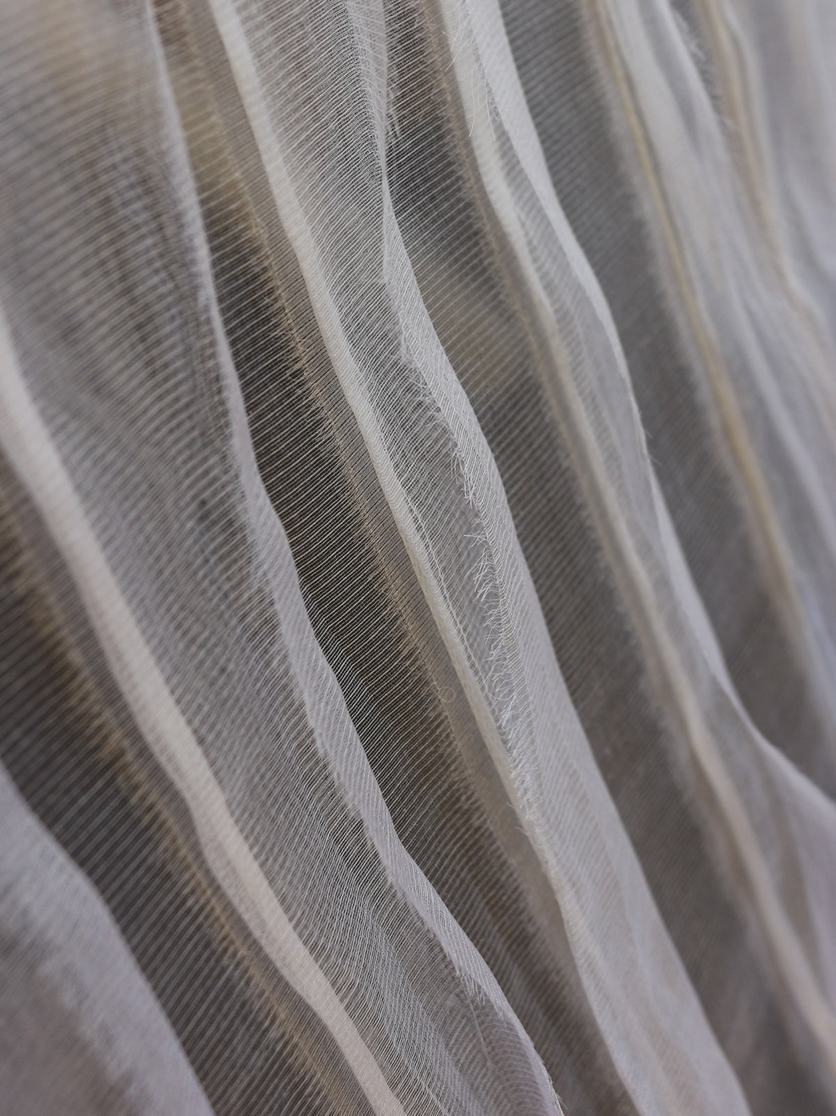 Ivory  Pleated Silk Organza - Samba