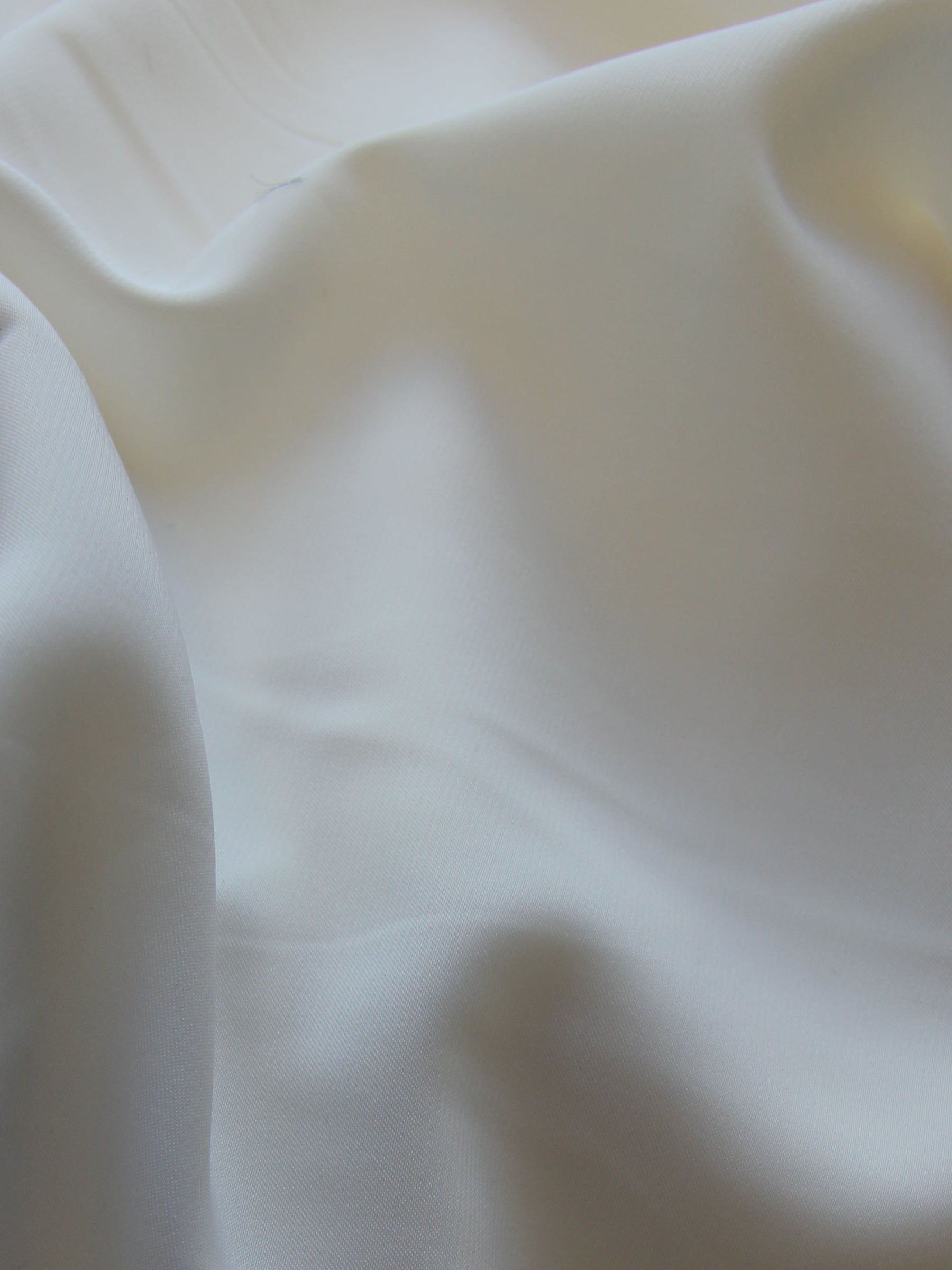 Ivory Polyester Soft Satin (148cm/58") - Trust