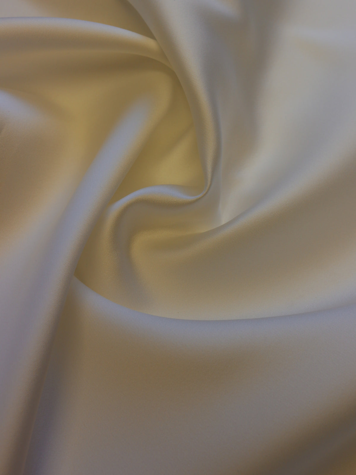 Ivory Silk Blend Scuba (150cm/59") - Statue