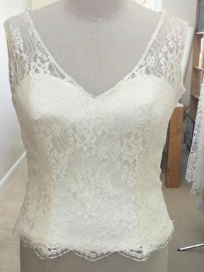 Ivory Chantilly Lace - Adrianna