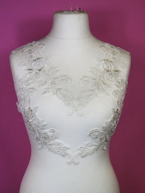 Ivory Embroidered Lace Appliques - Lupin