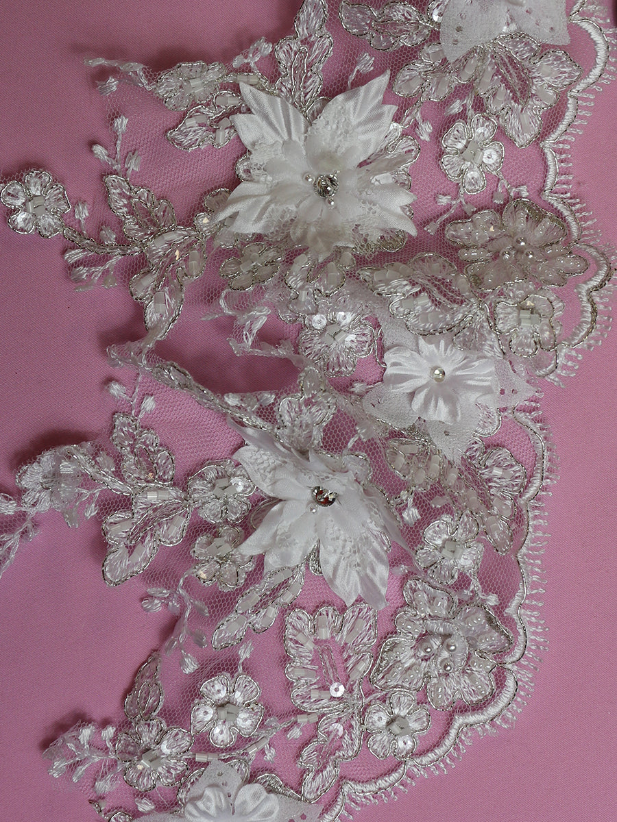 White Flower Lace Trim - Naomi