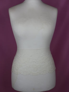Ivory Chantilly Lace Trim - Pastelle