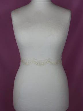 Ivory Chantilly Lace Trim - Pippi