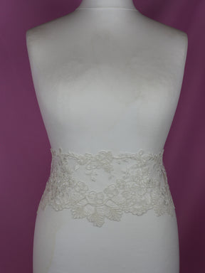 Ivory Corded Lace Trim - Sweet Pea