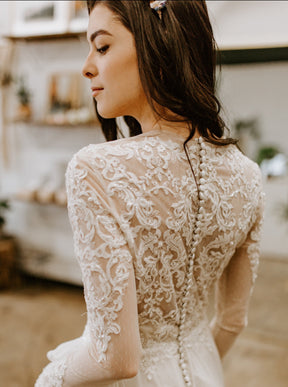 Ivory Beaded Lace – Ava