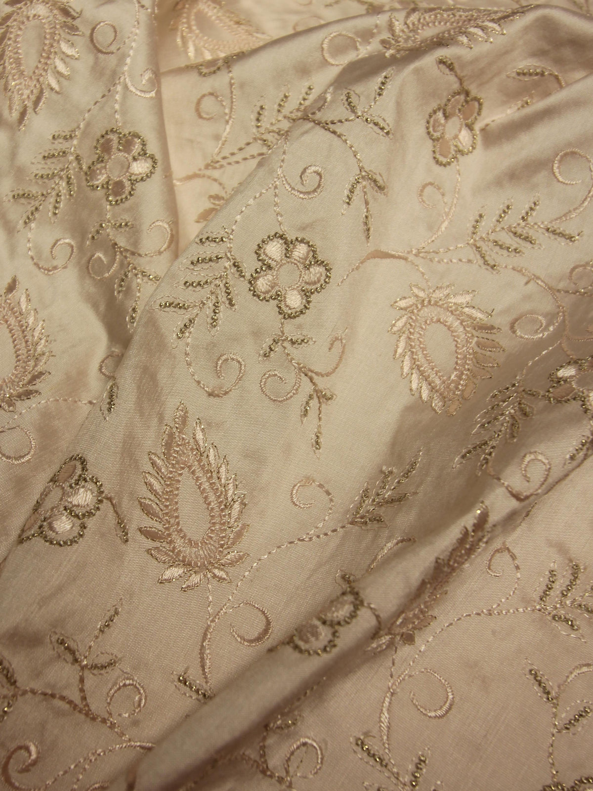 Embroidered Dupion – Delyth