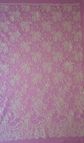 Champagne Chantilly Lace - Dorina