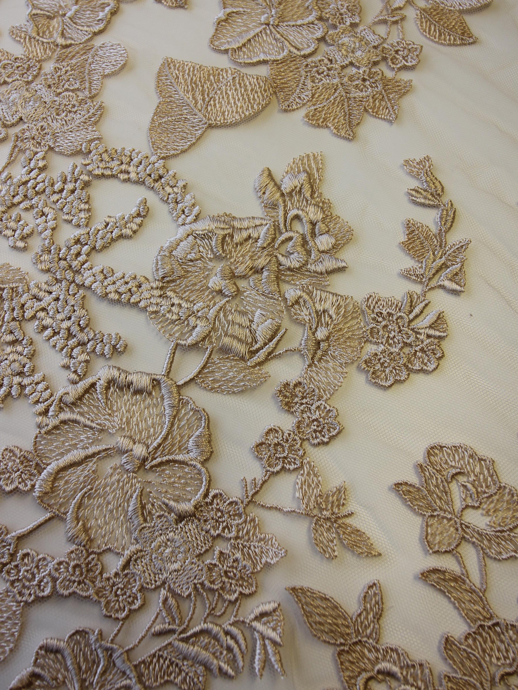Champagne Embroidery Lace - Garbo