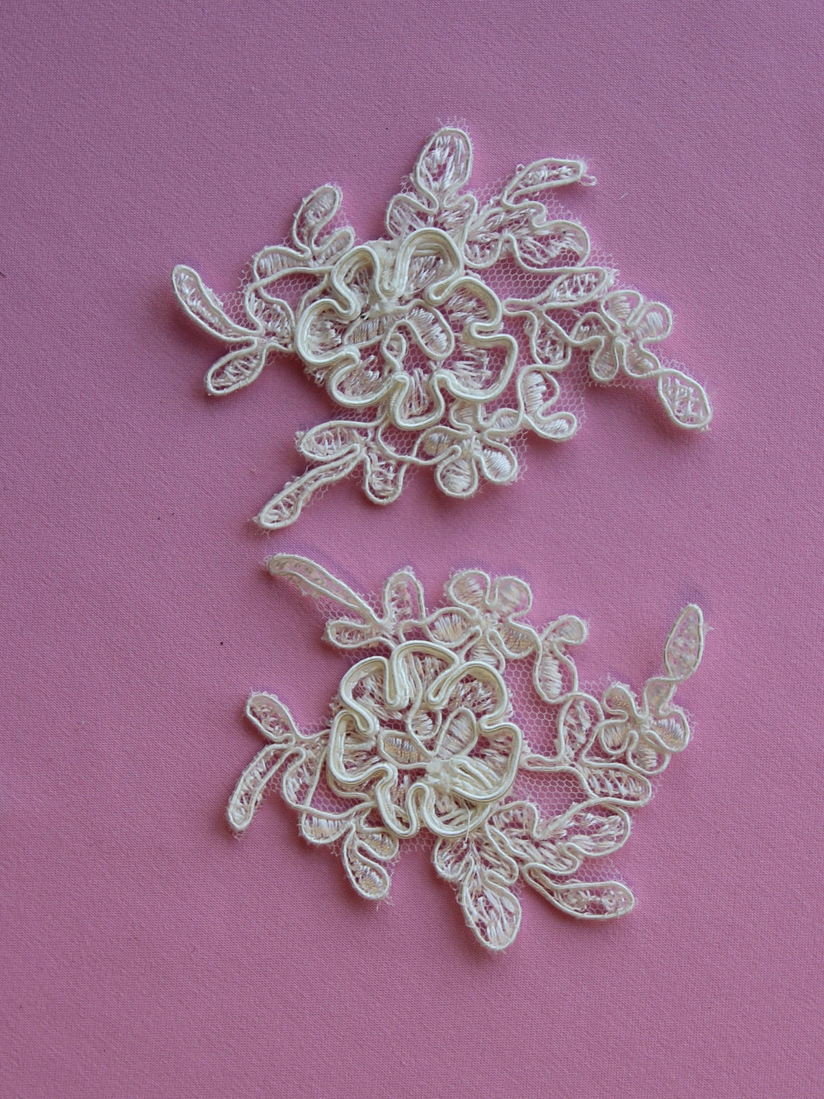Ivory Corded Lace Applique - Peacock