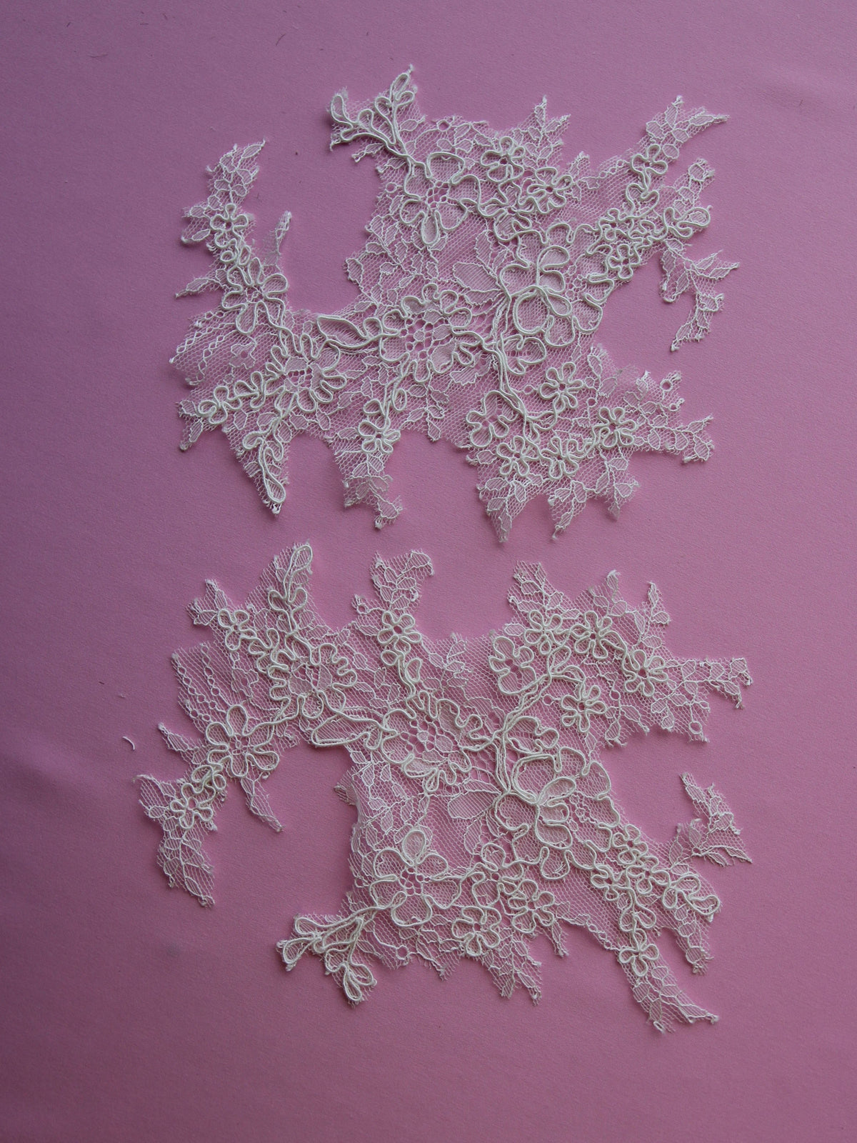 Ivory Corded Lace Appliques - Ingrid