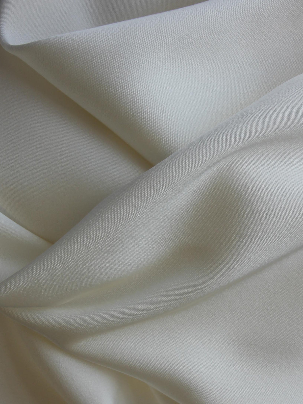 Crepe Fabrics : Wedding Dress Design - Bridal Fabrics