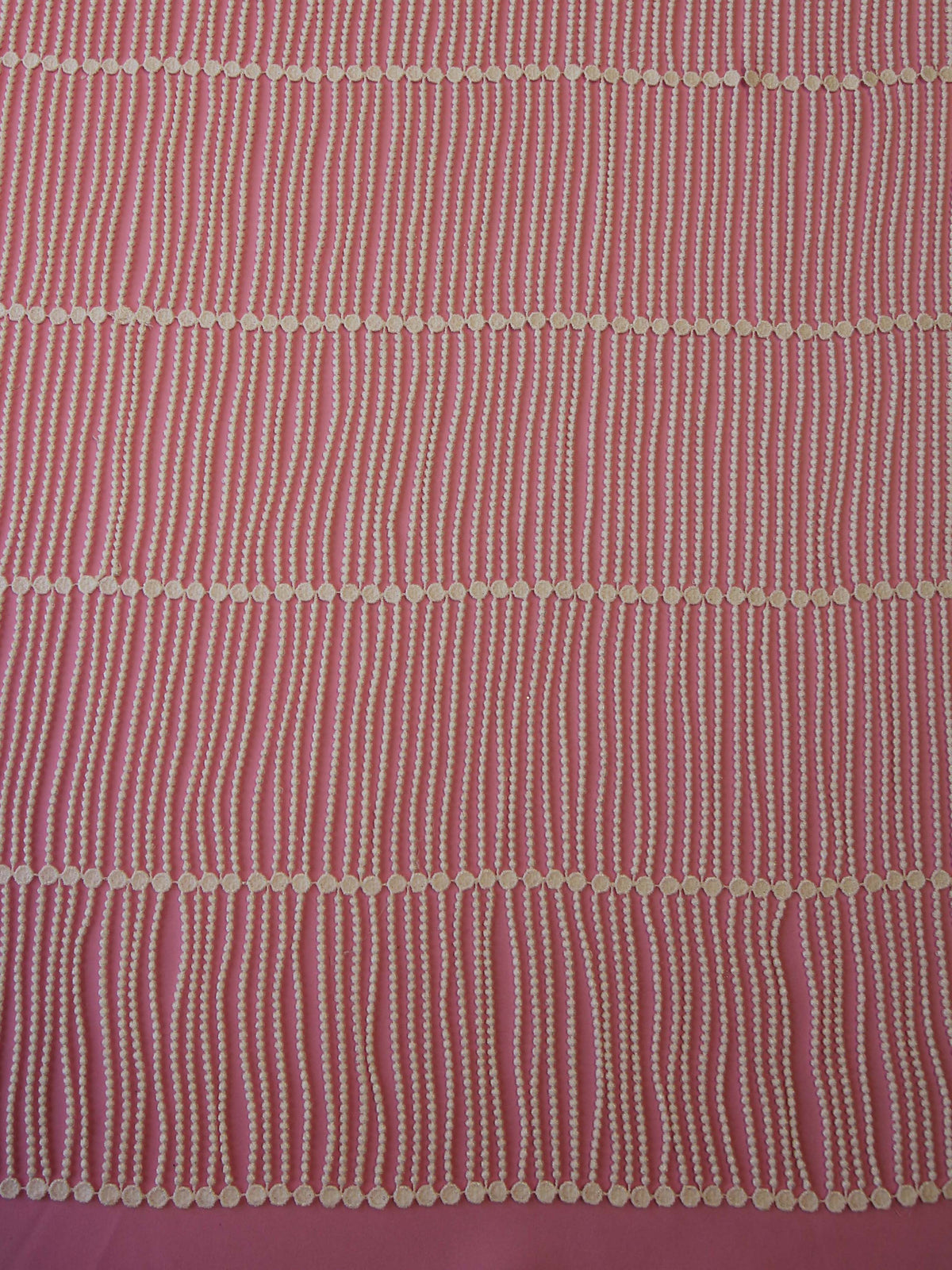 Ivory Lace - Leoni
