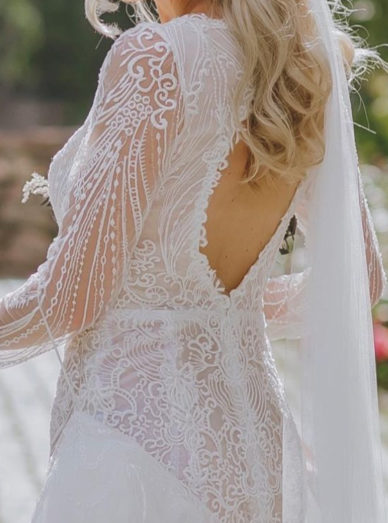 Ivory Embroidered Lace - Blanche