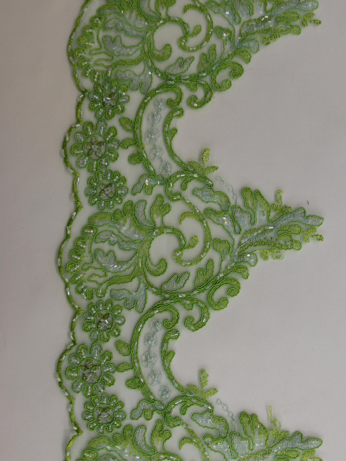 Tropical Green Lace Trim - Jessica