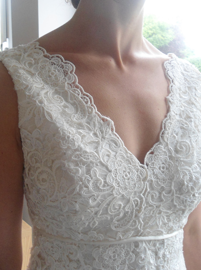 Ivory Guipure Lace - Lucy