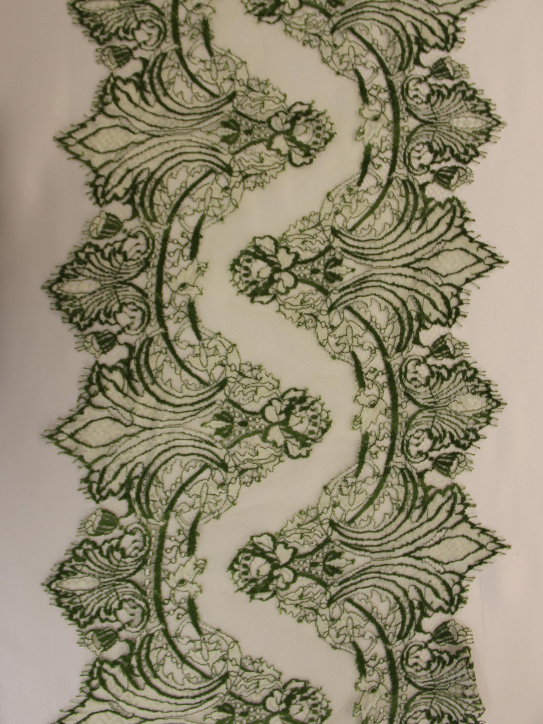 Emerald Green Lace Trim - Claire