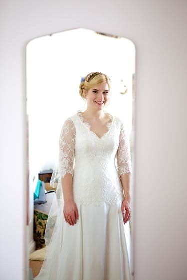 Ivory Corded Lace – Sarah