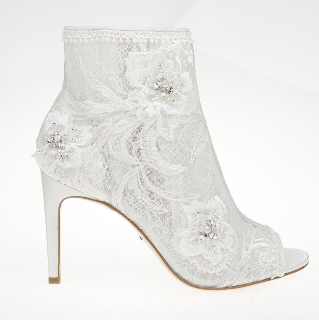 Ivory Embroidered Lace - Keegan