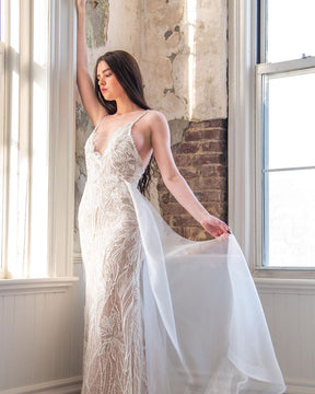 Ivory Embroidered Lace - Marie Jacques