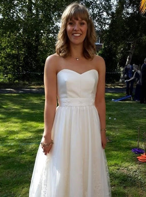 Ivory Lace Trimmed Tulle - Hava